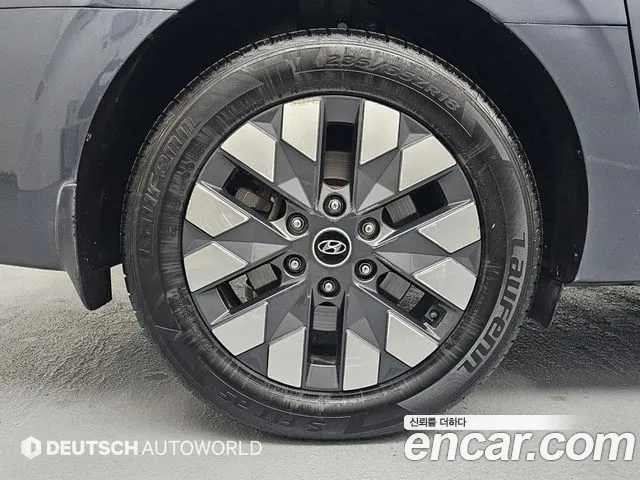 Hyundai Staria 2022 — фото 20