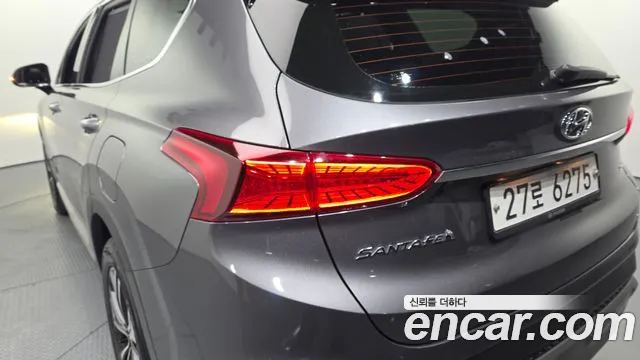 Hyundai Santafe 2019 — фото 9