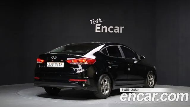 Hyundai AVANTE 2017 — фото 2