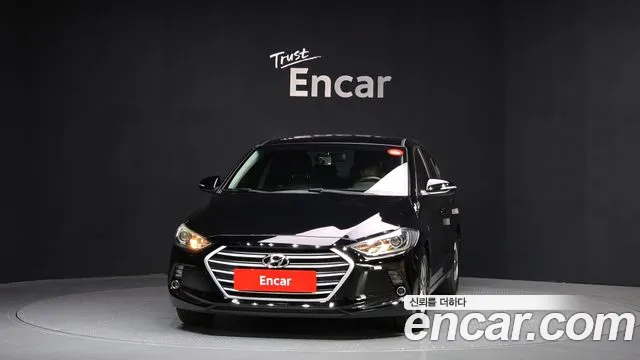 Hyundai AVANTE 2017 — фото 3