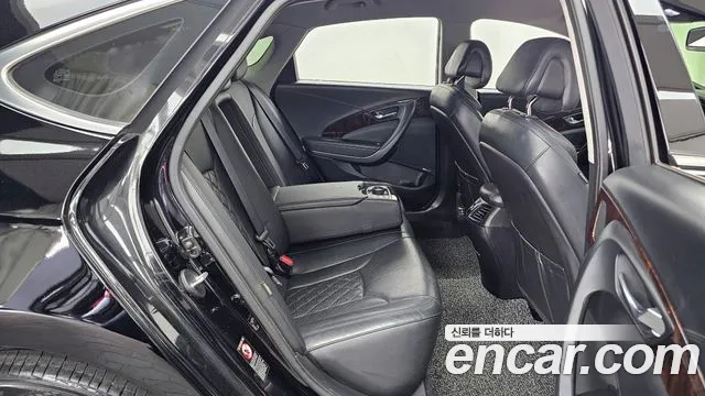 Hyundai Aslan 2015 — фото 12
