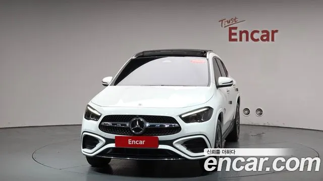 Mercedes-Benz GLA-Class 2025 — фото 2
