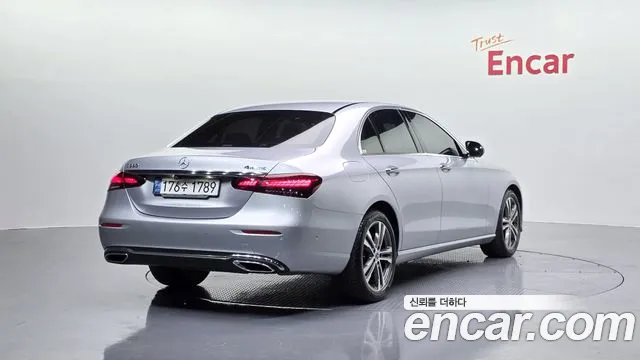 Mercedes-Benz E-Class 2021 — фото 2