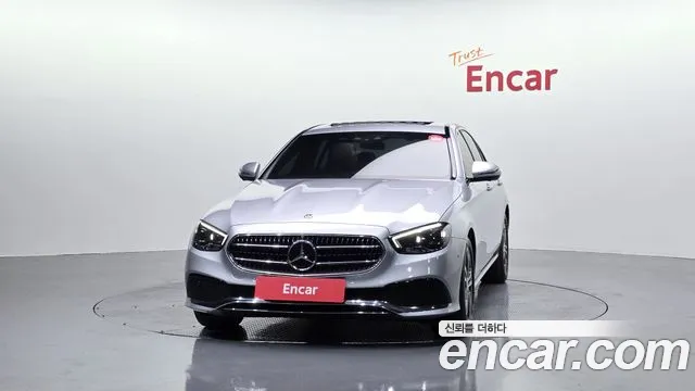 Mercedes-Benz E-Class 2021 — фото 3