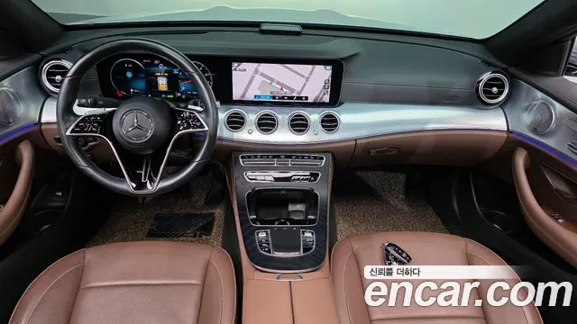 Mercedes-Benz E-Class 2021 — фото 10
