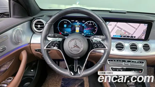 Mercedes-Benz E-Class 2021 — фото 19