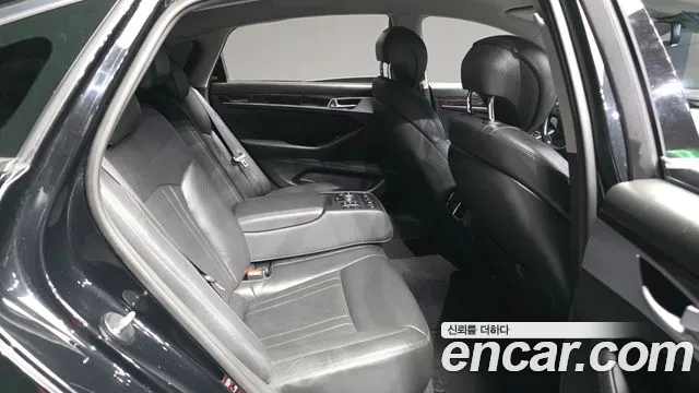 Hyundai Genesis 2016 — фото 12
