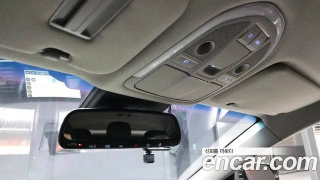 Hyundai Genesis 2016 — фото 16