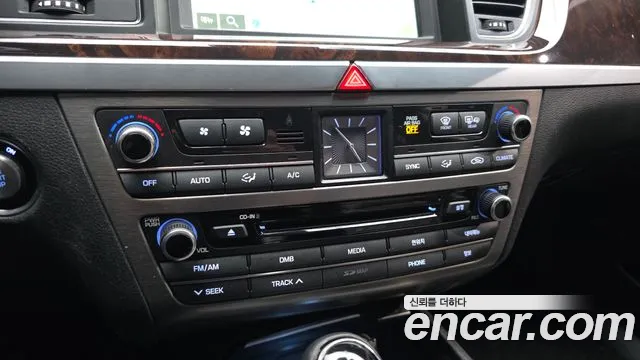 Hyundai Genesis 2016 — фото 17