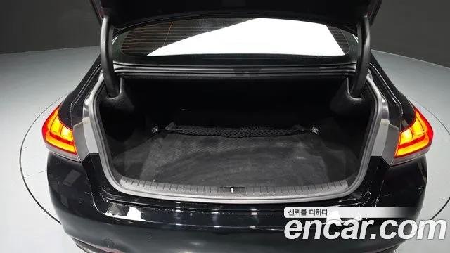 Hyundai Genesis 2016 — фото 20