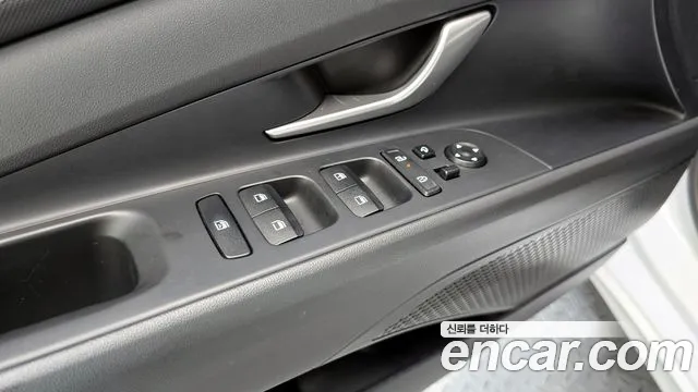 Hyundai AVANTE 2024 — фото 14