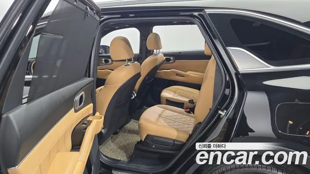 Kia Sorento 2023 — фото 17