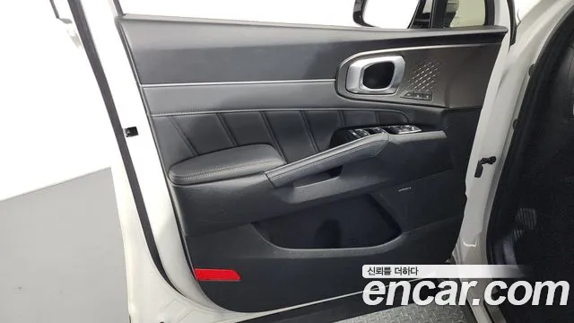 Kia Sorento 2021 — фото 14