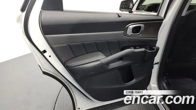 Kia Sorento 2021 — фото 15