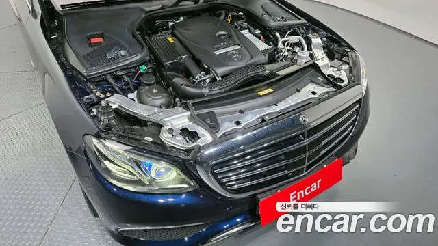 Mercedes-Benz E-Class 2020 — фото 6