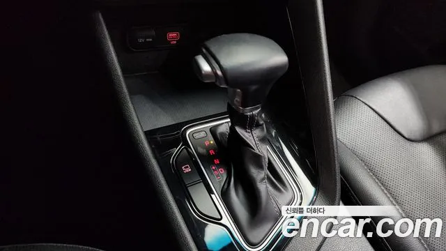 Kia Niro 2021 — фото 12