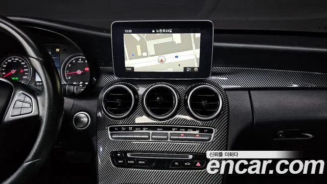 Mercedes-Benz C-Class 2016 — фото 12