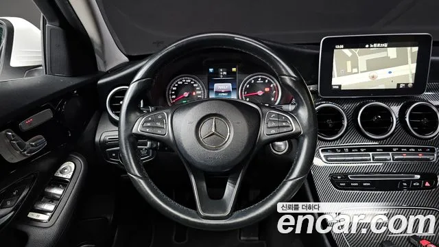 Mercedes-Benz C-Class 2016 — фото 13