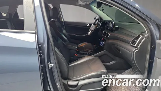 Hyundai Tucson 2019 — фото 11