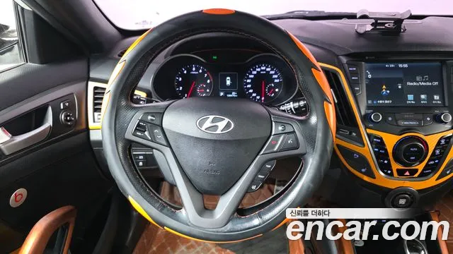 Hyundai Veloster 2016 — фото 13