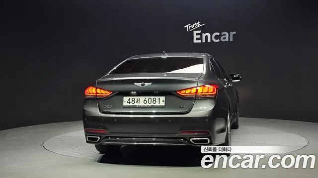 Genesis G80 2017 — фото 4