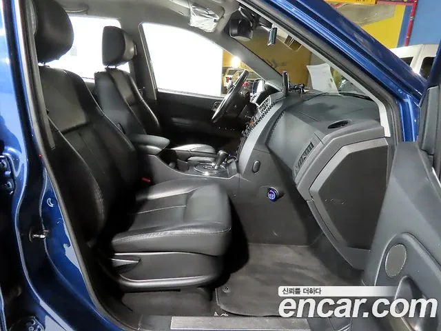 KG_Mobility_Ssangyong KORANDO 2015 — фото 9