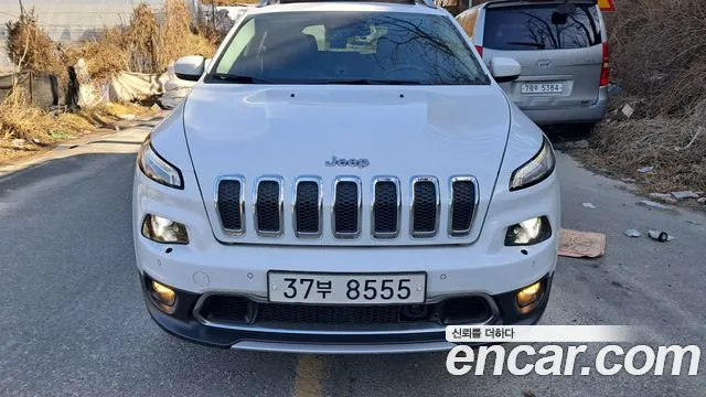 Jeep Cherokee 2015 — фото 1