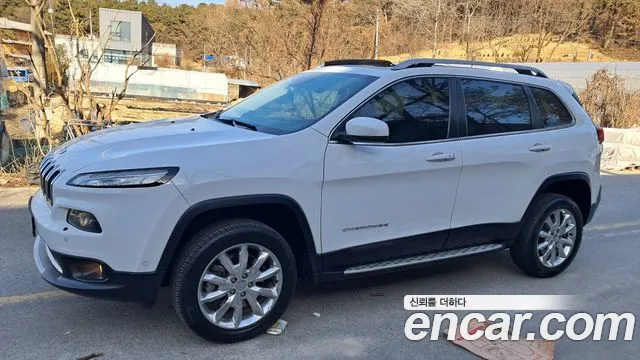 Jeep Cherokee 2015 — фото 4