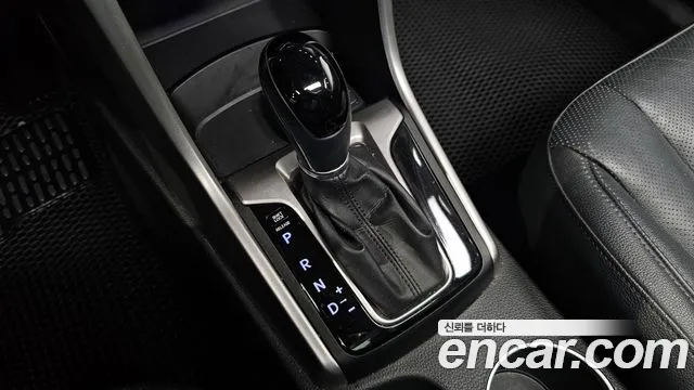 Hyundai i30 2015 — фото 12