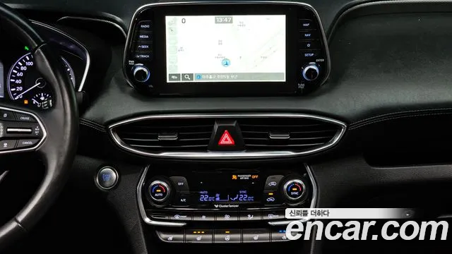 Hyundai Santafe 2019 — фото 14