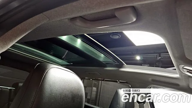 Hyundai Santafe 2019 — фото 18