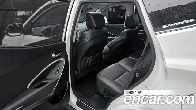 Hyundai Santafe 2016 — фото 12