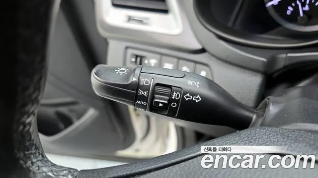 Hyundai Santafe 2016 — фото 16