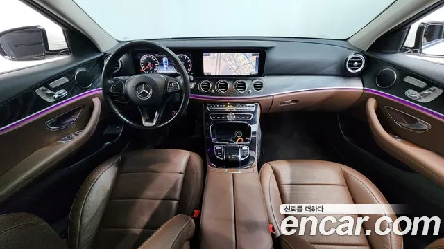 Mercedes-Benz E-Class 2017 — фото 7