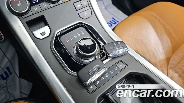Land Rover Range Rover Evoque 2019 — фото 12