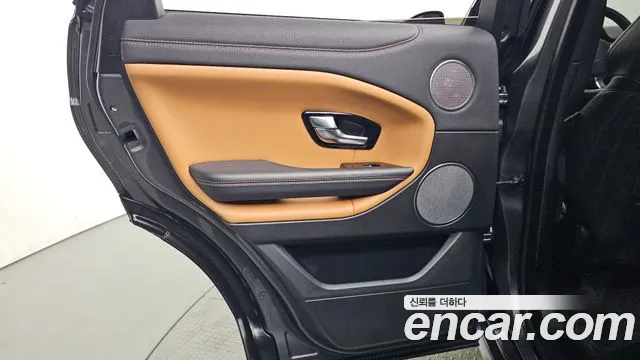 Land Rover Range Rover Evoque 2019 — фото 15