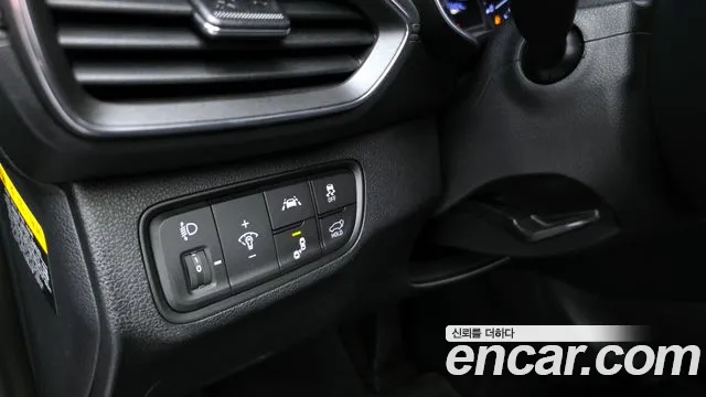 Hyundai Santafe 2020 — фото 20