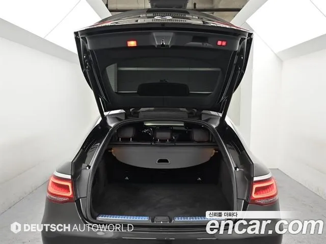 Mercedes-Benz GLC-Class 2021 — фото 18
