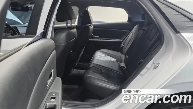 Hyundai AVANTE 2021 — фото 18