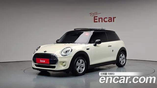 Mini Cooper 2016 — фото 1