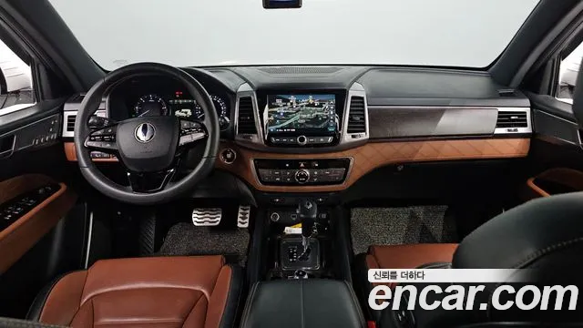 KG_Mobility_Ssangyong Rexton 2019 — фото 10