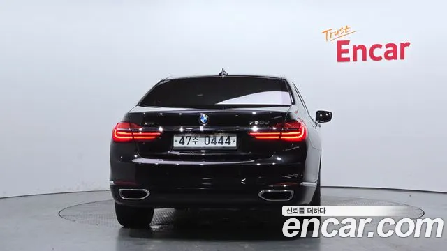 BMW 7-Series 2016 — фото 4