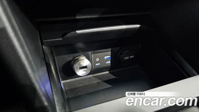 Hyundai AVANTE 2017 — фото 18