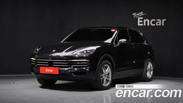 Porsche Cayenne 2019 — фото 1