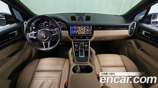 Porsche Cayenne 2019 — фото 10