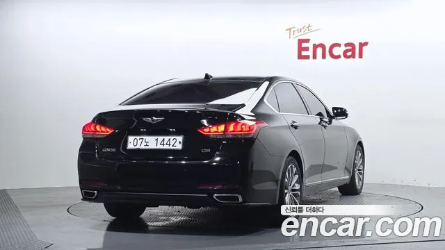 Hyundai Genesis 2015 — фото 2