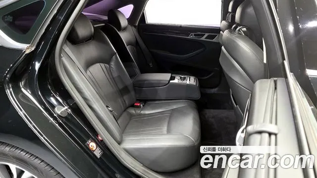 Hyundai Genesis 2015 — фото 17