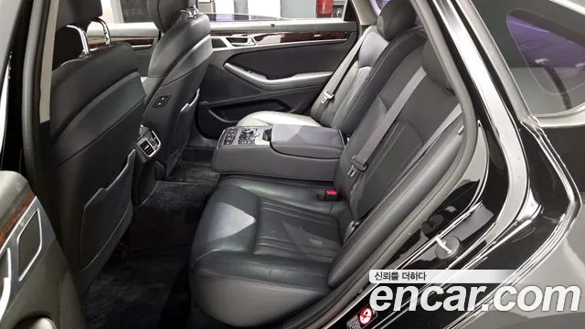 Hyundai Genesis 2015 — фото 18