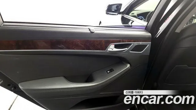 Hyundai Genesis 2015 — фото 15