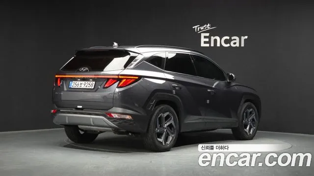 Hyundai Tucson 2022 — фото 2